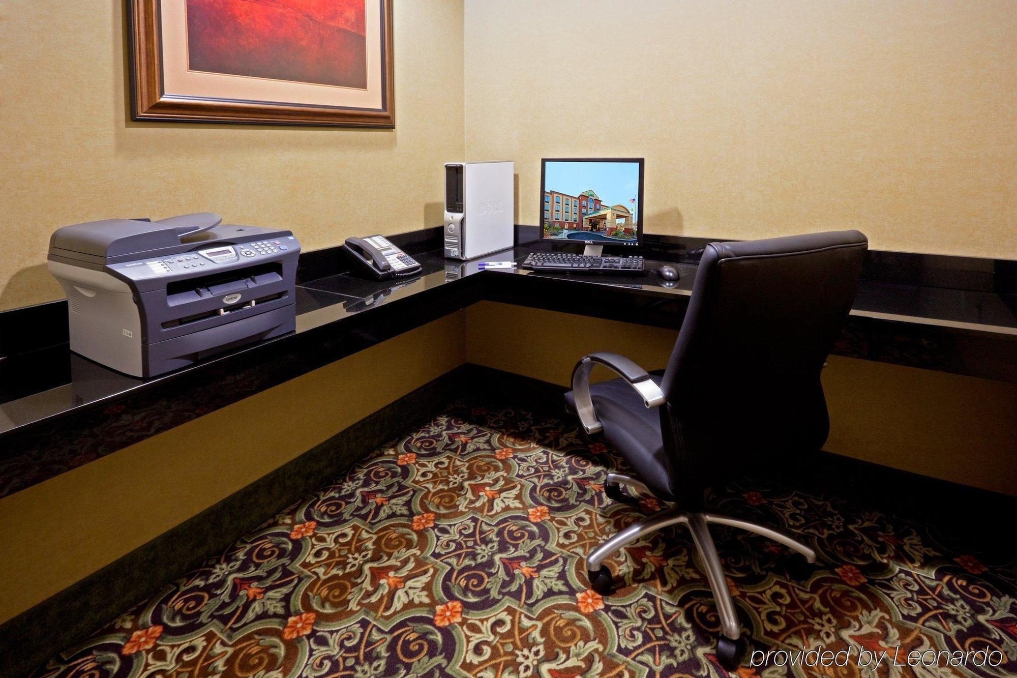 Fairfield Inn & Suites By Marriott Bridgewater Branchburg/Somerville Facilities photo